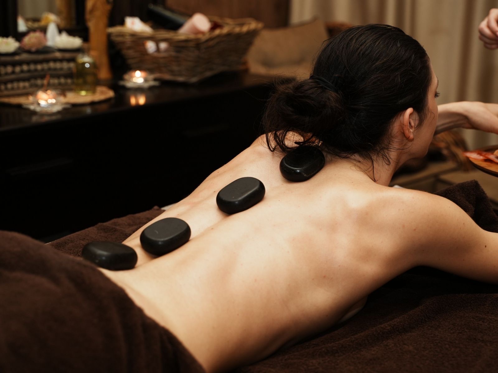 Hot Stone масаж